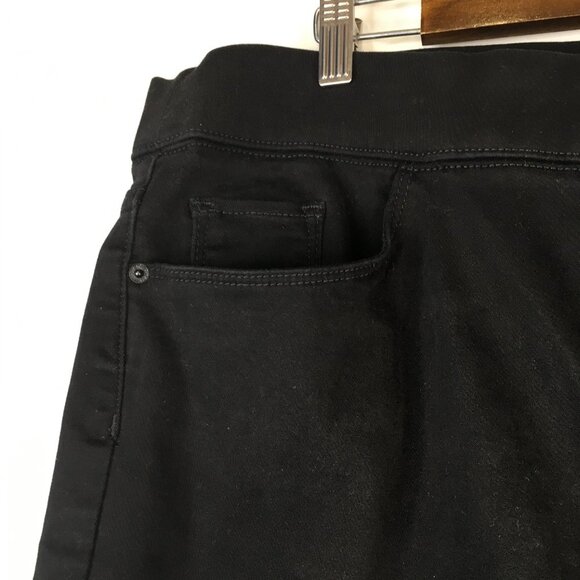 DKNKY Pull On Black Stretch Bermuda Shorts Size XXL - Picture 4 of 11